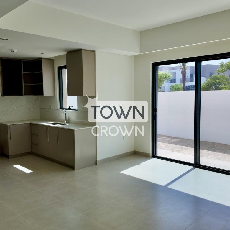 Brand New 4BHK Villa + Maid Keys in Hand
