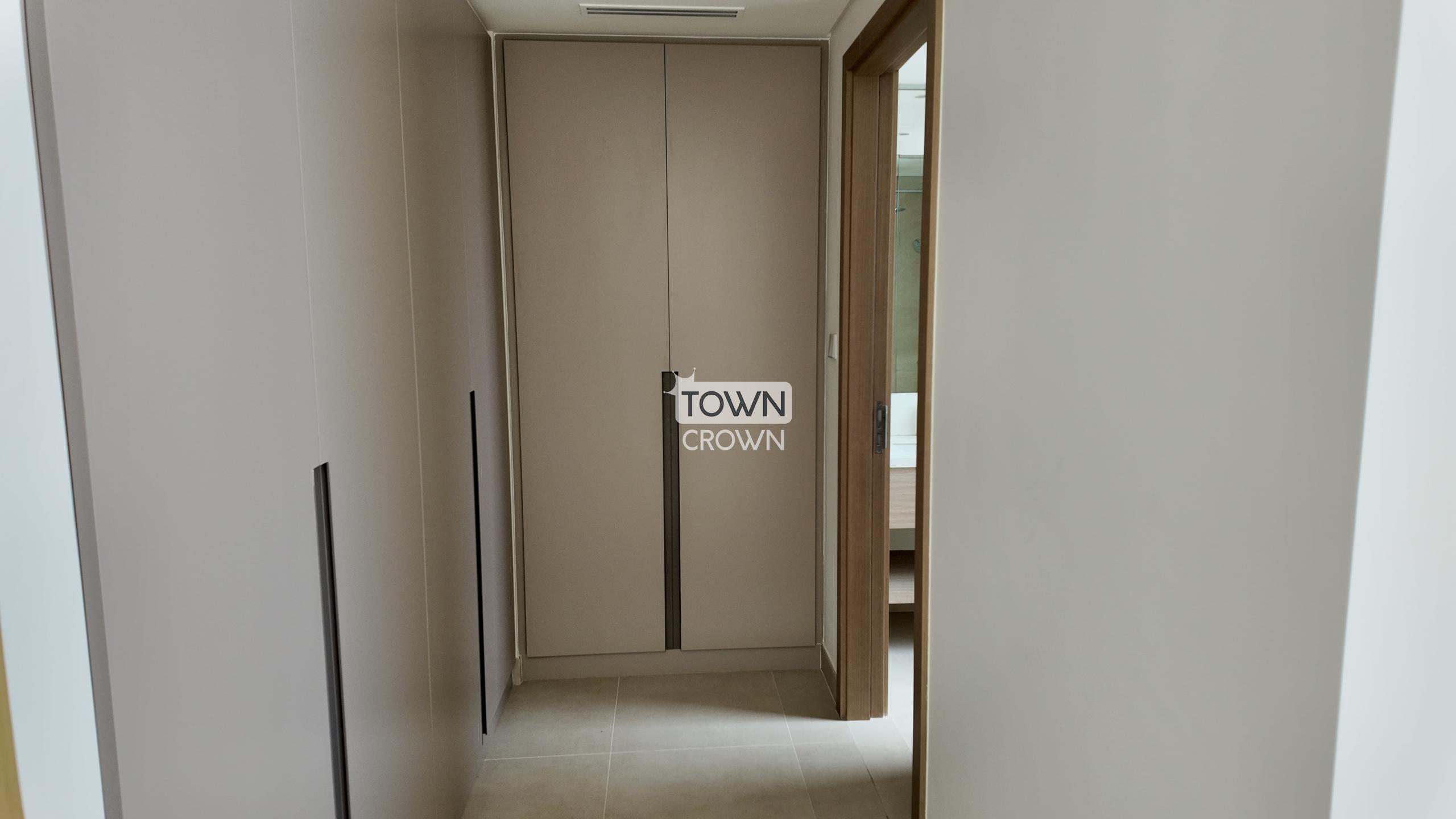Brand New 4BHK Villa + Maid Keys in Hand