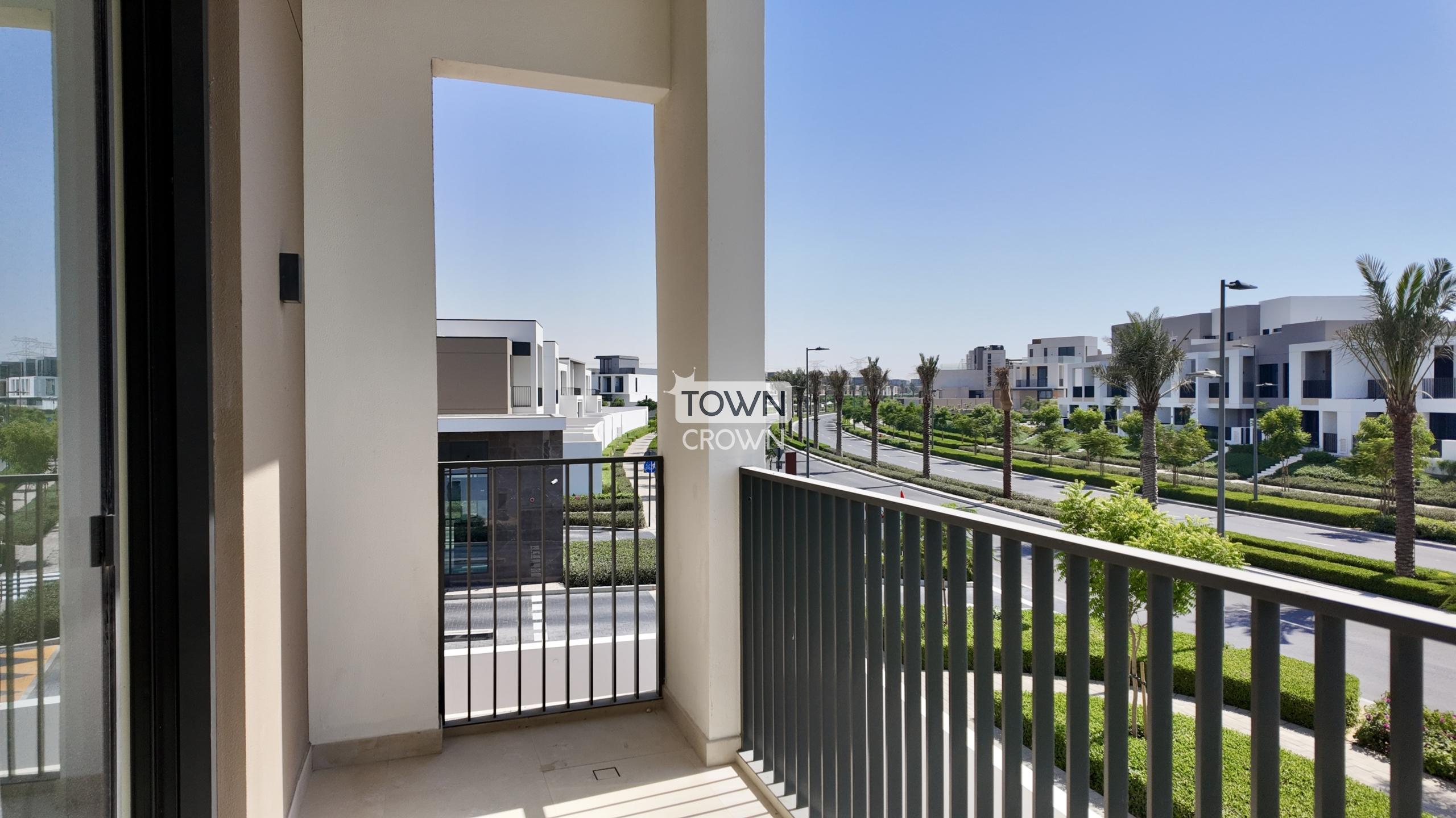 default Brand New 4BHK Villa + Maid Keys in Hand