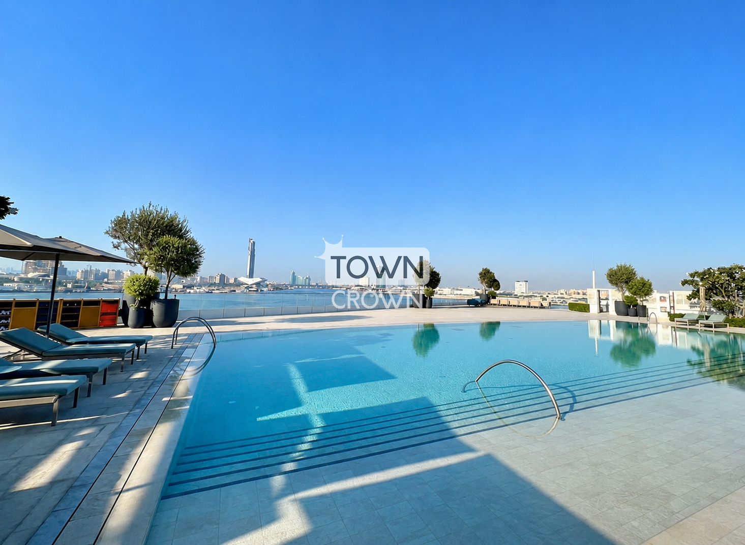 Furnished 1BR Hotel Apartment 2 Bathrooms Harbour Point 2