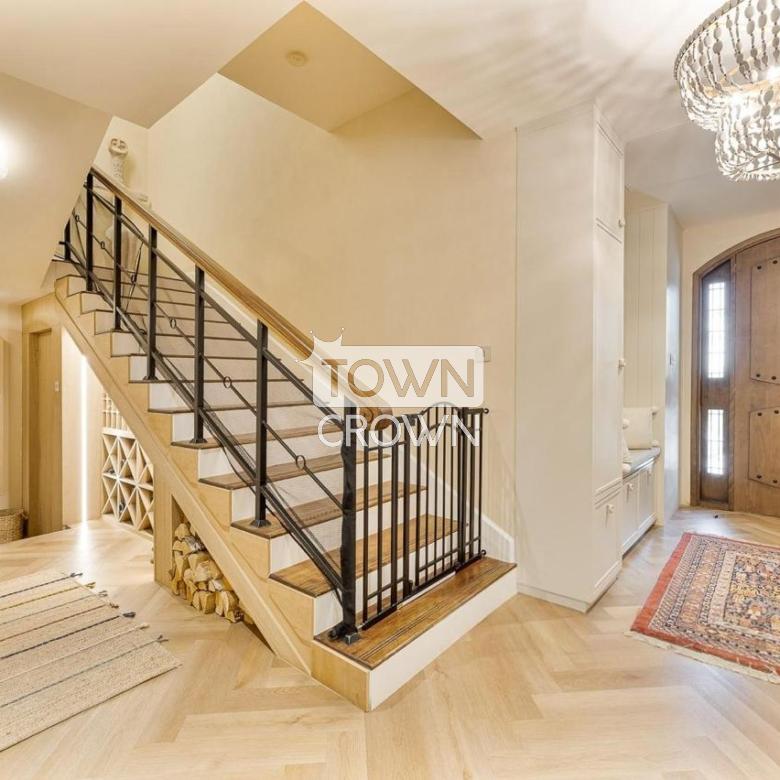 Furnished 4BR Villa | Private Pool | Garden & Courtyard Spaces