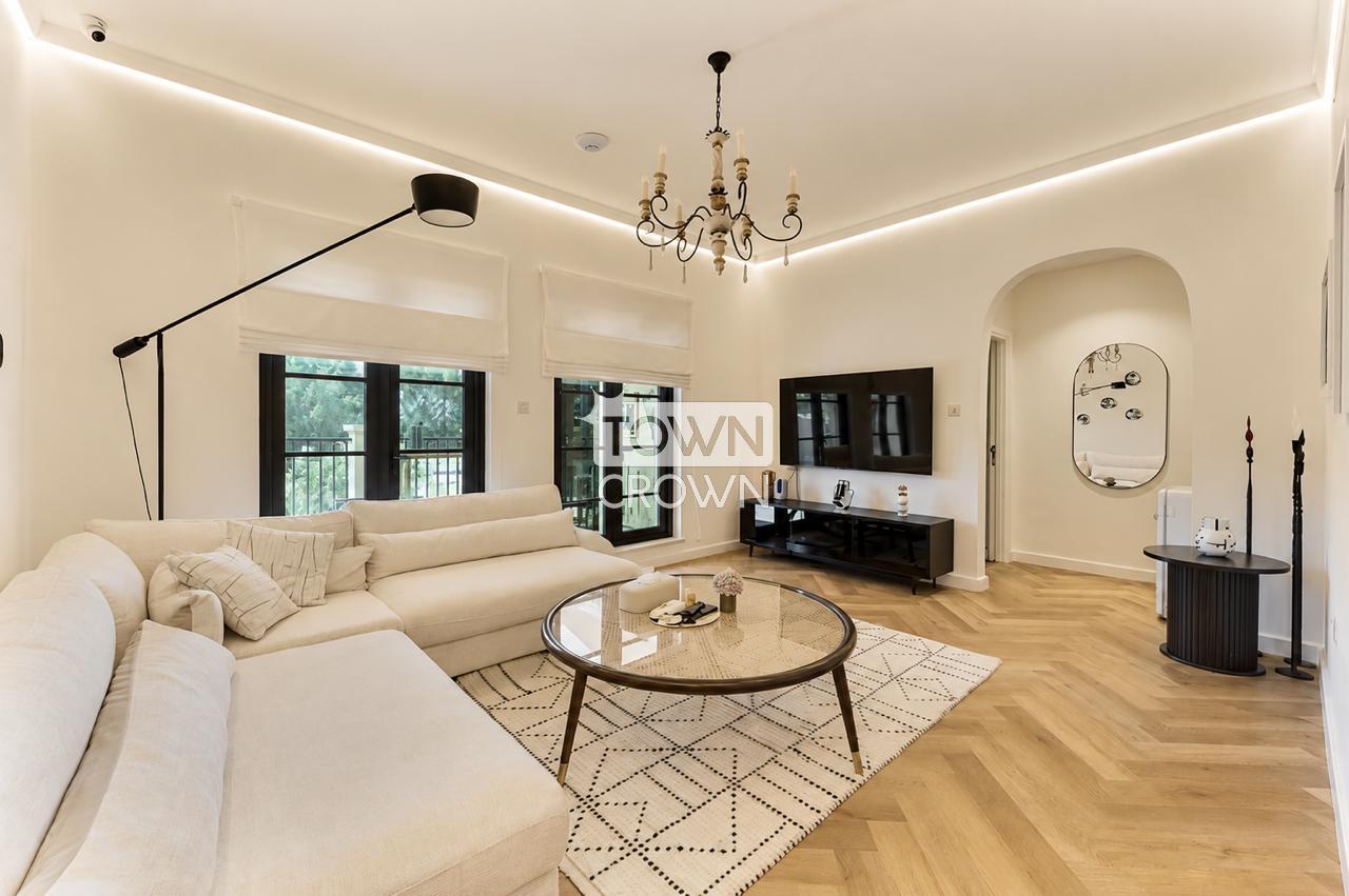 Furnished 4BR Villa | Private Pool | Garden & Courtyard Spaces