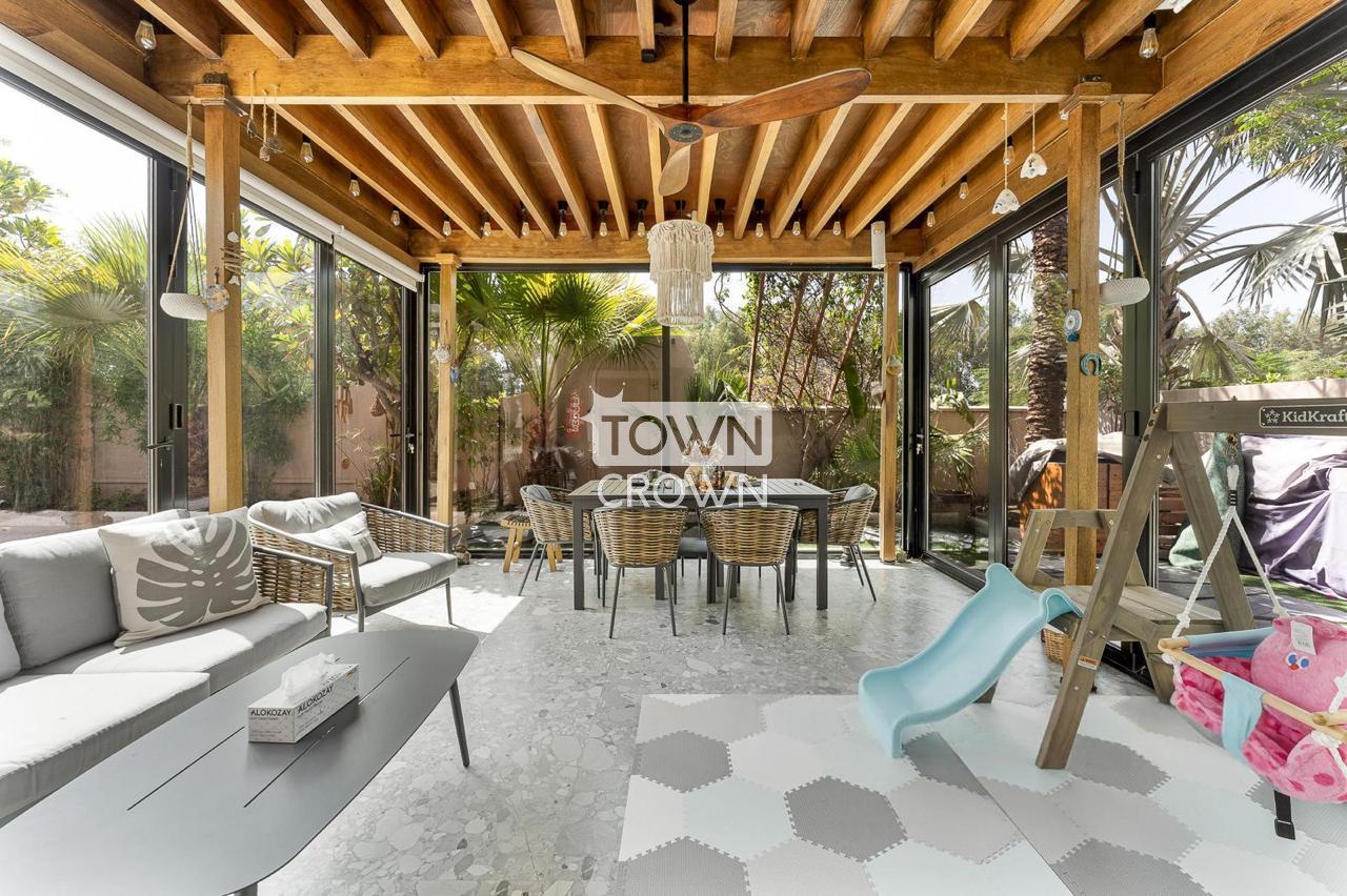 Furnished 4BR Villa | Private Pool | Garden & Courtyard Spaces