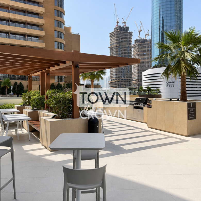 Full Marina View 2BR Apartment Furnished LIV Marina