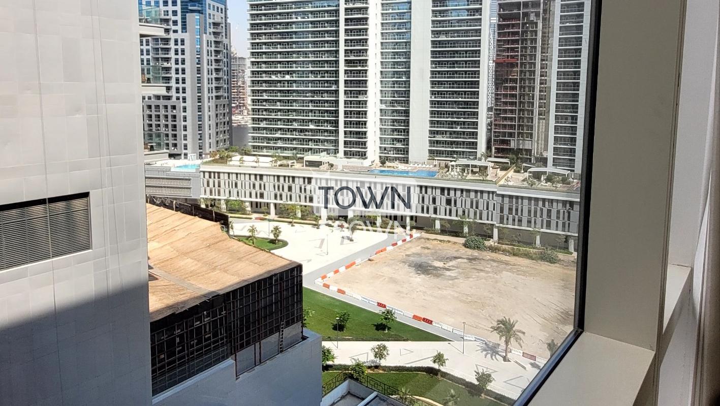 tamani7 Fully Furnished Private Office in Business Bay